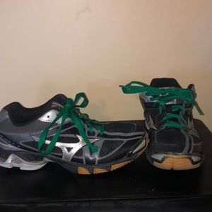 Mizuno Volleyball court shoes